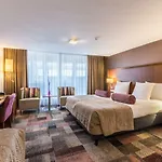 Amstelzicht Hotel 3*